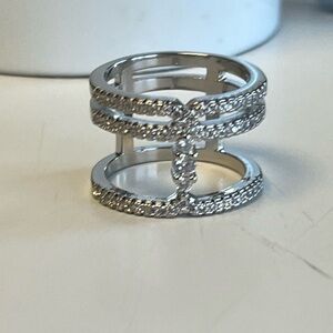 925 Sterling Silver Ring with Crystal Accents size 9